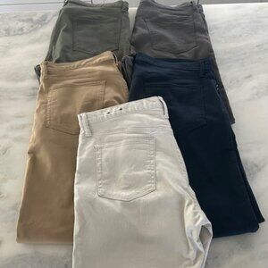 GAP Men's Slim City Jeans Lot of 5 Pair Size 34Wx32L Pre-Owned Selling Cheap!